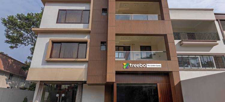 比斯图普尔的Treebo金色沙滩(Treebo the Golden Sands, Bistupur)图片