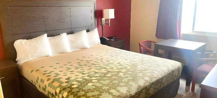 科宁旅行中心的伊克诺旅馆套房(Econo Lodge Inn & Suites Corning Travel Center)图片