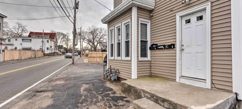 布罗克顿市中心的舒适三层公寓！(Cozy Third-Story Apartment in Dtwn Brockton!)图片