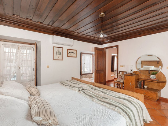 卡萨达艾沃吉诺维瓦酒店