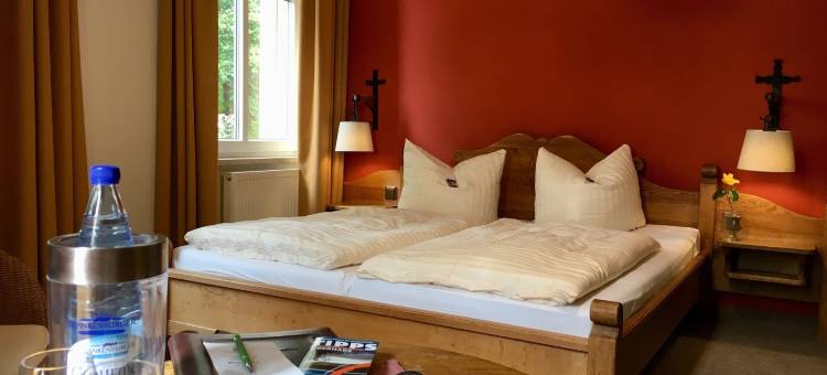 奥兹泽特沃德酒店(Waldhotel Auszeit Mit Restaurant & Café)图片