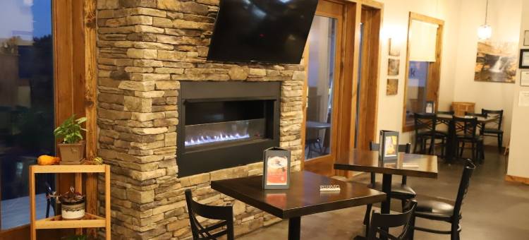 湖畔度假村(Lakeside Resort)图片