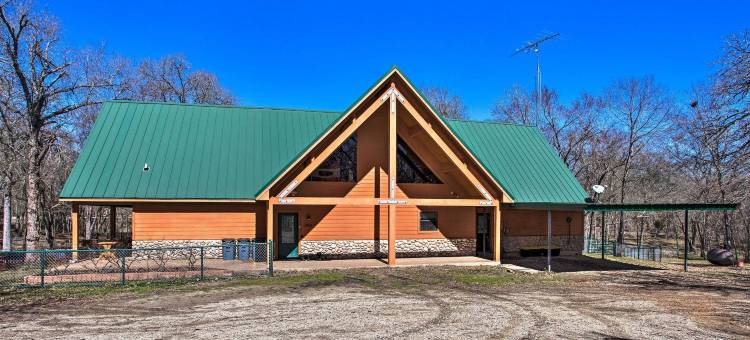 格罗斯贝克“河边小屋”：热水浴缸和火坑(Groesbeck Lodge on the River Hot Tub and Fire Pit)图片