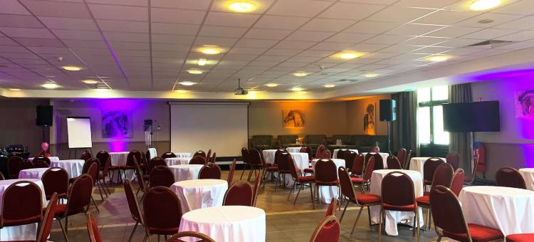 康铂法兰西瓦尔酒店(Campanile Val de France)图片