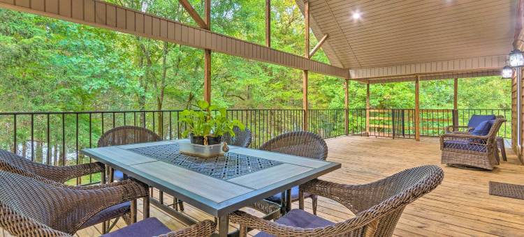 斯克兰顿的湖畔隐居处: 宽敞的露台(Lakefront Hideaway in Scranton Spacious Deck)图片