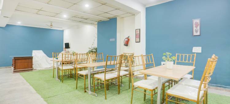 Super Townhouse Subhash Chowk Near Medanta Hospital Formerly L B Residency图片