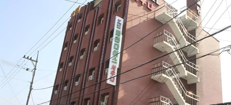 天堂水疗酒店(Paradise Spa Hotel)图片
