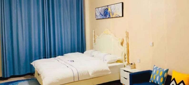 66薇爱酒店(蒙自新天地店)图片