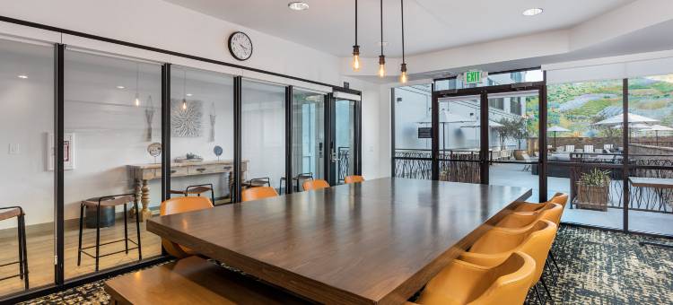 戴维斯希尔顿花园酒店(Hilton Garden Inn Davis Downtown)图片