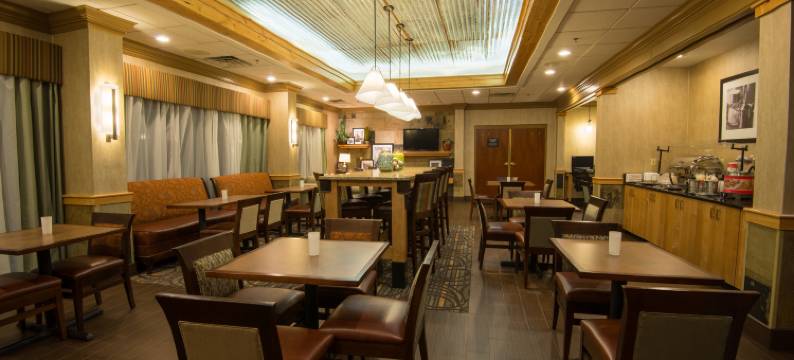 希尔顿欢朋酒店-威尔克斯伯勒(Hampton Inn Wilkesboro)图片