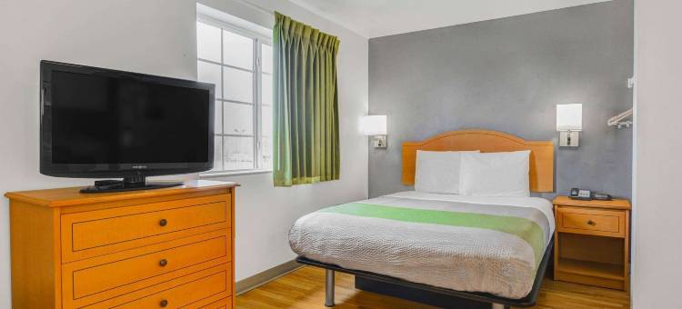 阿拉巴马欧佩莱卡 - 奥本 6 号开放式客房酒店(Studio 6 Opelika, Al - Auburn Al)图片