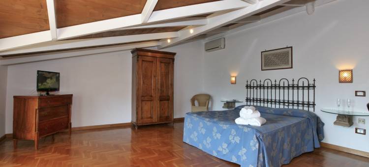 Holiday Home in San Cipriano with Pool图片