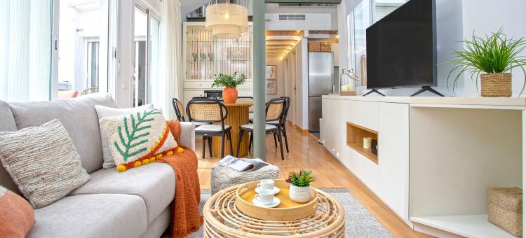 Stylish Penthouse with Terrace in central Malaga. Mitjana图片