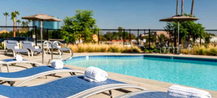 圣塔安娜-橙县智选假日套房酒店(Holiday Inn Express & Suites Santa Ana - Orange County)图片