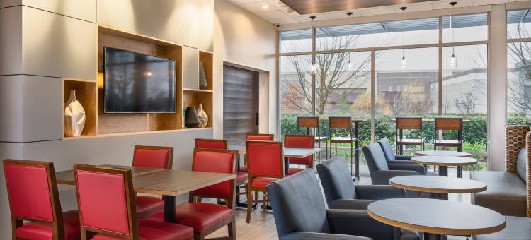 塞勒姆北凯泽尔智选假日套房酒店(Holiday Inn Express & Suites Salem North - Keizer)图片