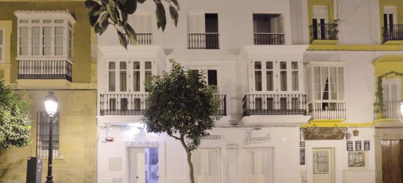 格拉维纳旅馆(Hostal Gravina)图片