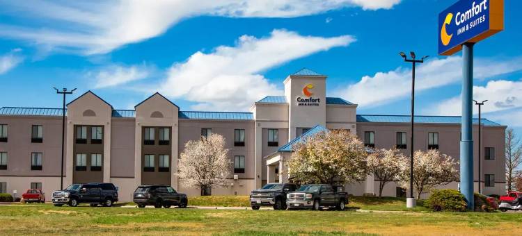 舒适酒店及套房哈钦森(Comfort Inn & Suites)图片