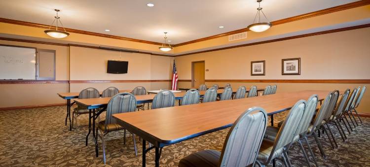 Best Western Plus Butterfield Inn图片