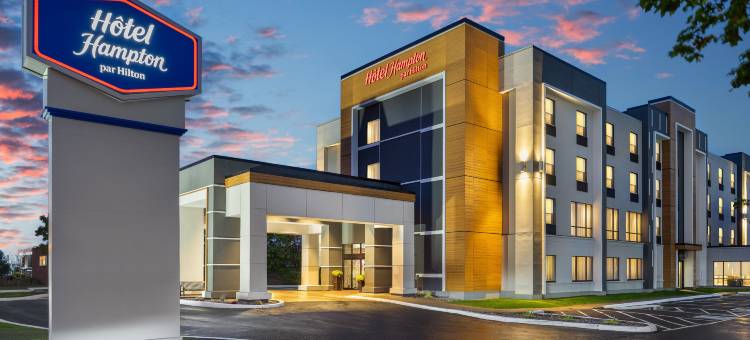 蒙特利尔多尔瓦尔希尔顿欢朋套房酒店(Hampton Inn & Suites by Hilton Montreal-Dorval)图片