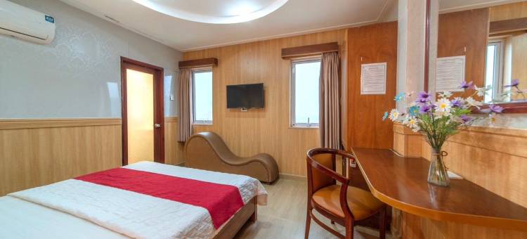 如意酒店(Nhu Y Hotel)图片