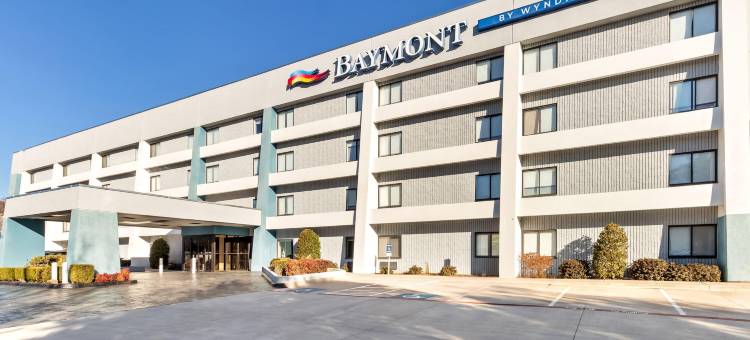 阿林顿六旗大道温德姆呗盟套房酒店(Baymont by Wyndham Arlington)图片