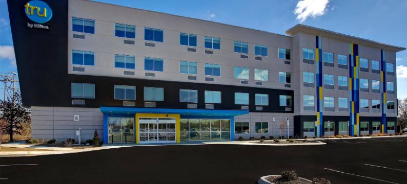 阿尔科诺克斯维尔机场希尔顿Tru酒店(Tru by Hilton Alcoa Knoxville Airport)图片