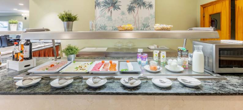 蓝海米拉马尔富恩吉罗拉(Bluesea Miramar Fuengirola)图片