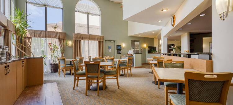 戴维森贝斯特韦斯特酒店(Best Western Davison Inn)图片