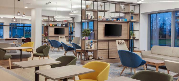 爱丁堡机场希尔顿欢朋酒店(Hampton by Hilton  Edinburgh Airport)图片