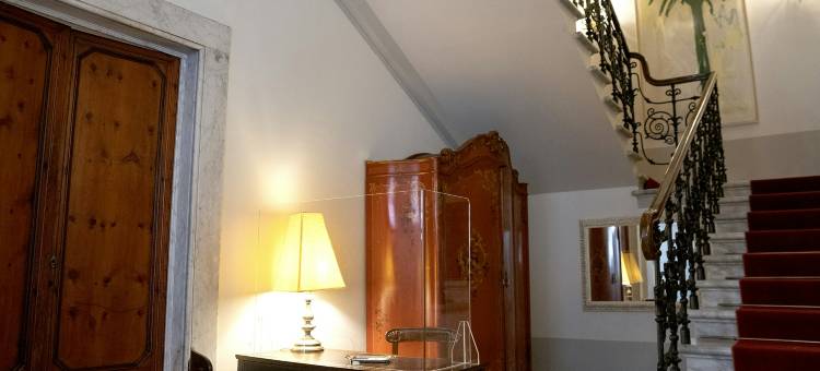 阿尔伯格彼得拉桑塔酒店(Albergo Pietrasanta)图片
