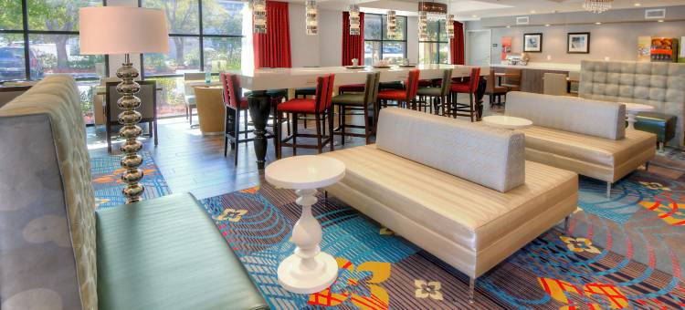 希尔顿欢朋酒店-密尔派塔斯(Hampton Inn Milpitas)图片