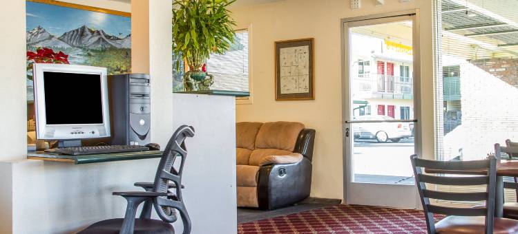 毕晓普品质酒店-近猛犸象(Quality Inn Bishop Near Mammoth)图片