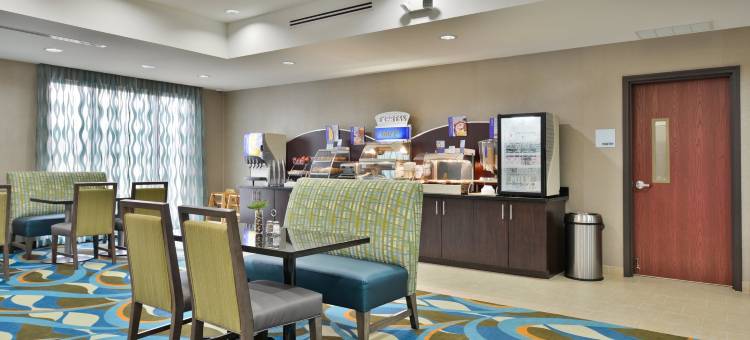 智选假日套房酒店福里斯特城(Holiday Inn Express & Suites Forrest City)图片