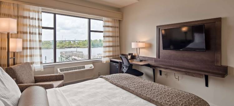 海岸贝斯特韦斯特优质酒店(Best Western Plus Coastline Inn)图片