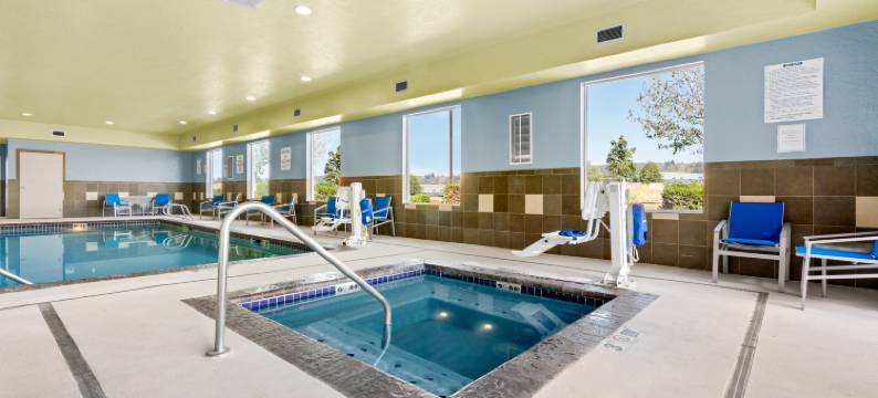 智选假日套房酒店萨姆纳(Holiday Inn Express & Suites SUMNER - PUYALLUP AREA by IHG)图片