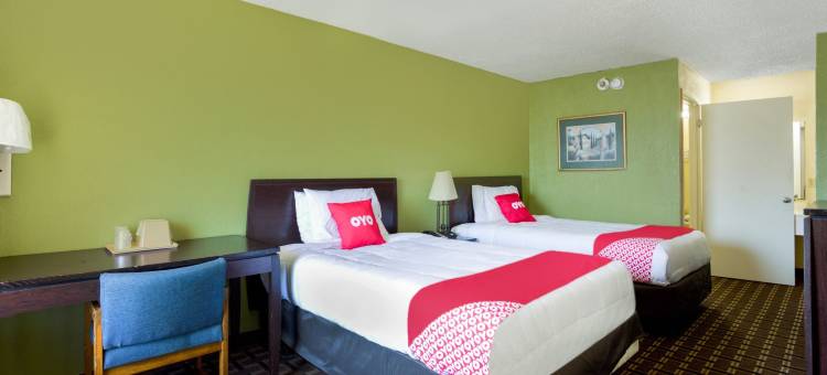 OYO彭萨科拉I-10 & 29号高速公路酒店(OYO Hotel Pensacola I-10 & Hwy 29)图片