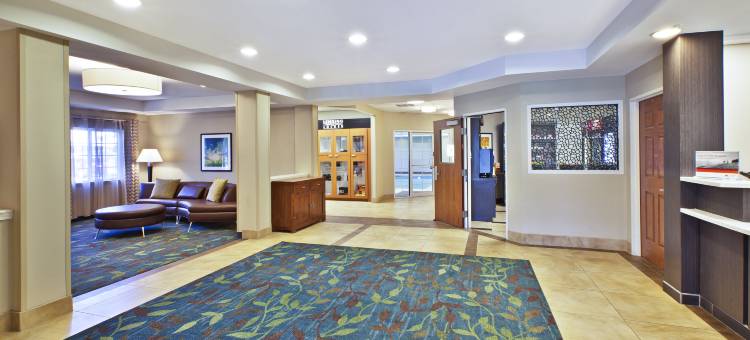 Candlewood Suites 印第安纳波利斯国际机场(Candlewood Suites Indianapolis Airport)图片