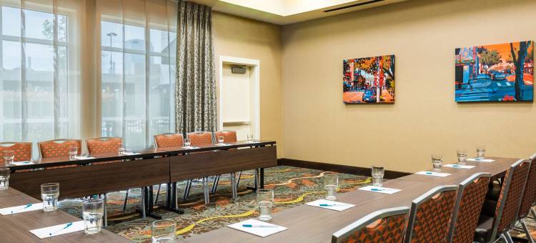 小石城市中心Homewood Suites by Hilton(Homewood Suites by Hilton Little Rock Downtown)图片