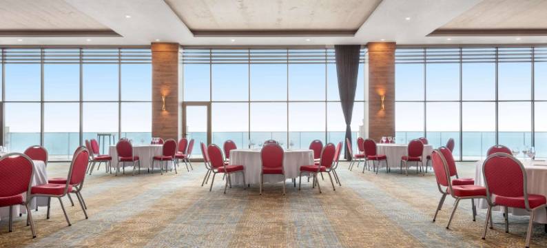 温耶温德姆华美达度假村(Ramada Resort by Wyndham Unye)图片