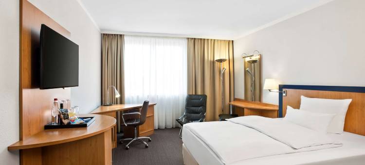 法兰克福机场西诺瀚酒店(NH Frankfurt Airport West)图片