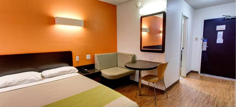 德克萨斯休斯顿 - 哈比 6 号汽车旅馆(Executive Inn & Suites)图片
