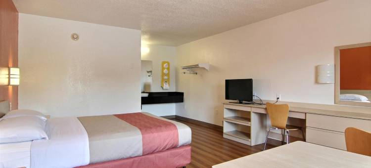 克利夫兰-米德尔堡6号汽车旅馆(Motel 6 Middleburg Heights, Oh - Cleveland)图片