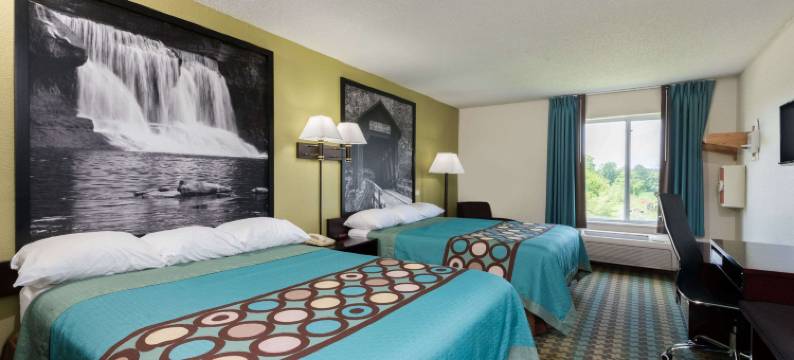 印第安纳克罗弗戴尔温德姆速 8 酒店(Super 8 by Wyndham Cloverdale IN)图片