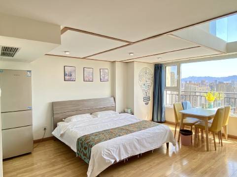 赫府时光loft民宿(靖城路1号分店)