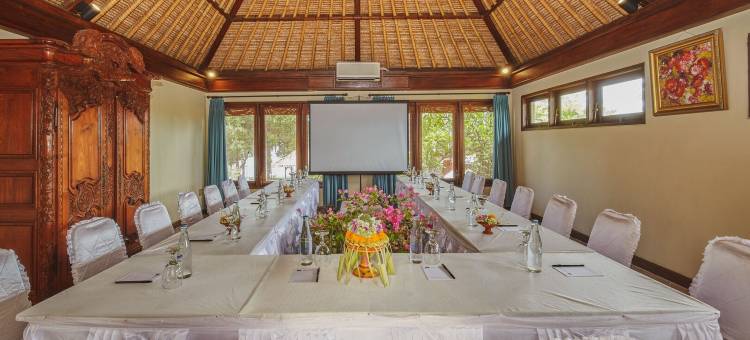 罗威那拜阁斯宫酒店(Puri Bagus Lovina)图片