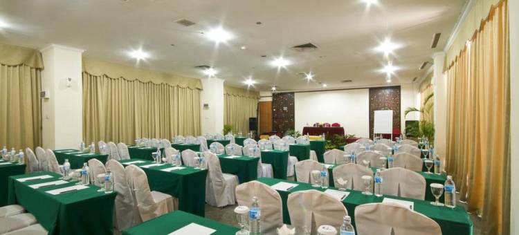 黄金景观酒店(Golden View Hotel)图片