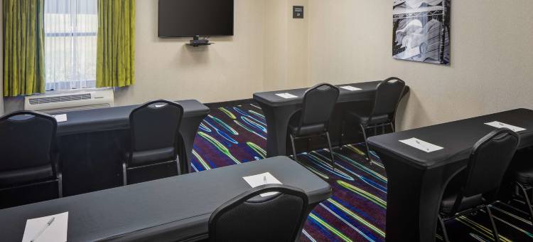 纳什维尔机场欢朋套房酒店(Hampton Inn & Suites Nashville-Airport)图片