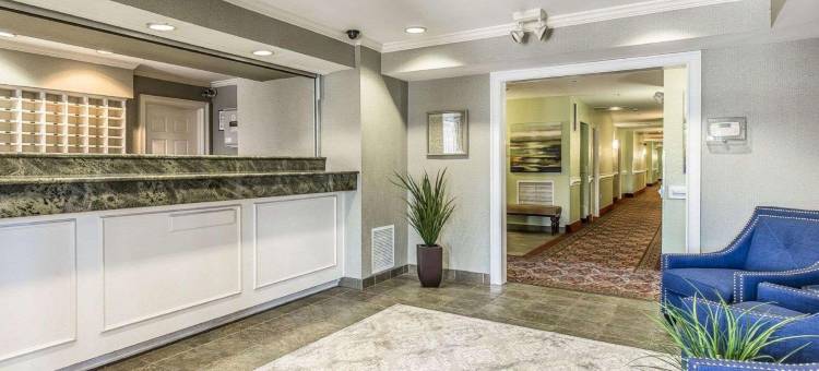 迈尔斯堡珊瑚角郊区开放式客房(Suburban Studios Fort Myers Cape Coral)图片