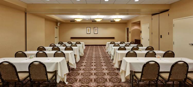 萨克拉门托机场纳托马斯欢朋套房酒店(Hampton Inn & Suites by Hilton Sacramento-Airport-Natomas)图片