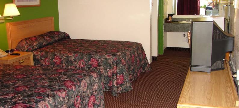 哥伦布套房酒店(Columbus Inn & Suites)图片